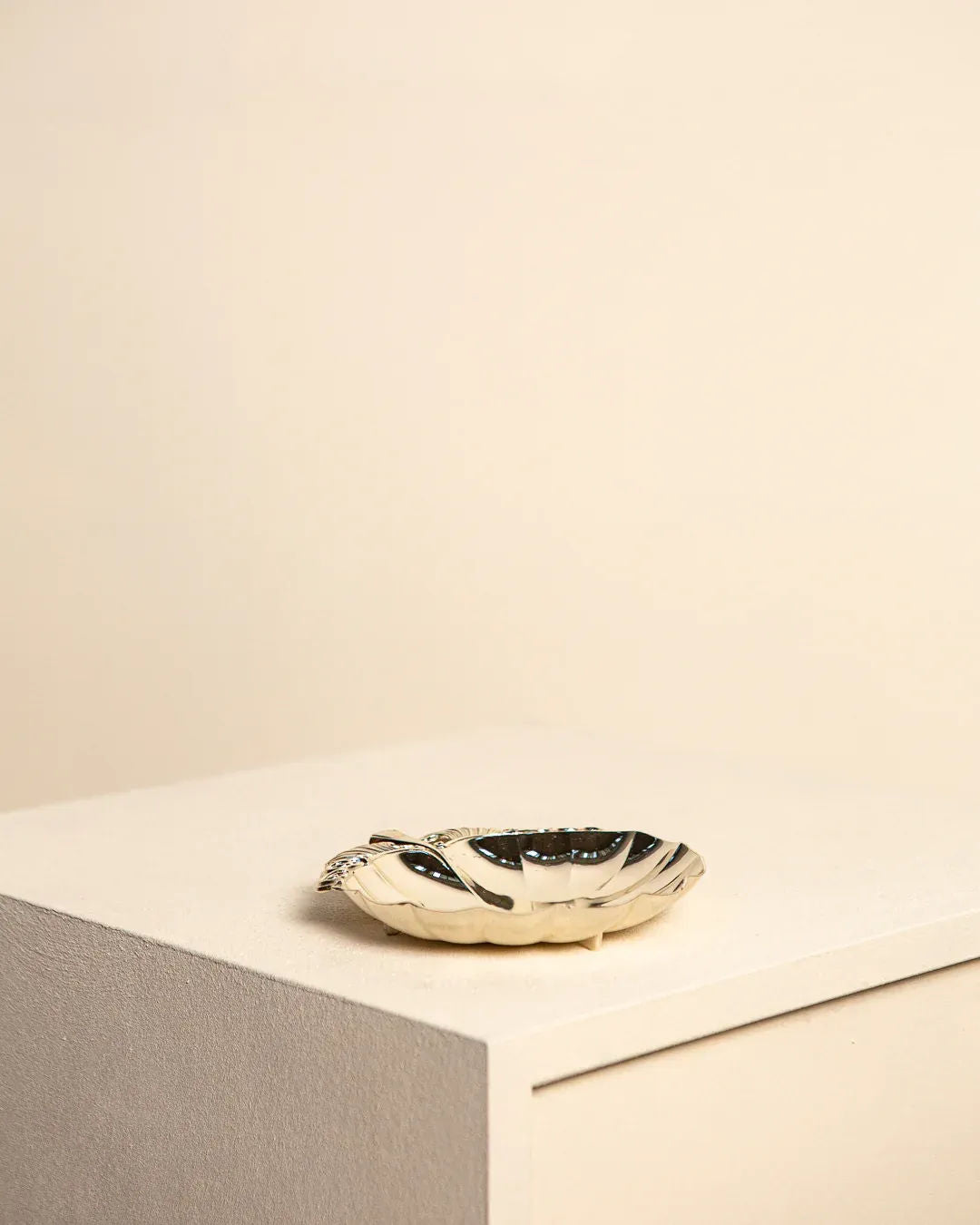 Silver-Plated Scallop Tray - Image 4